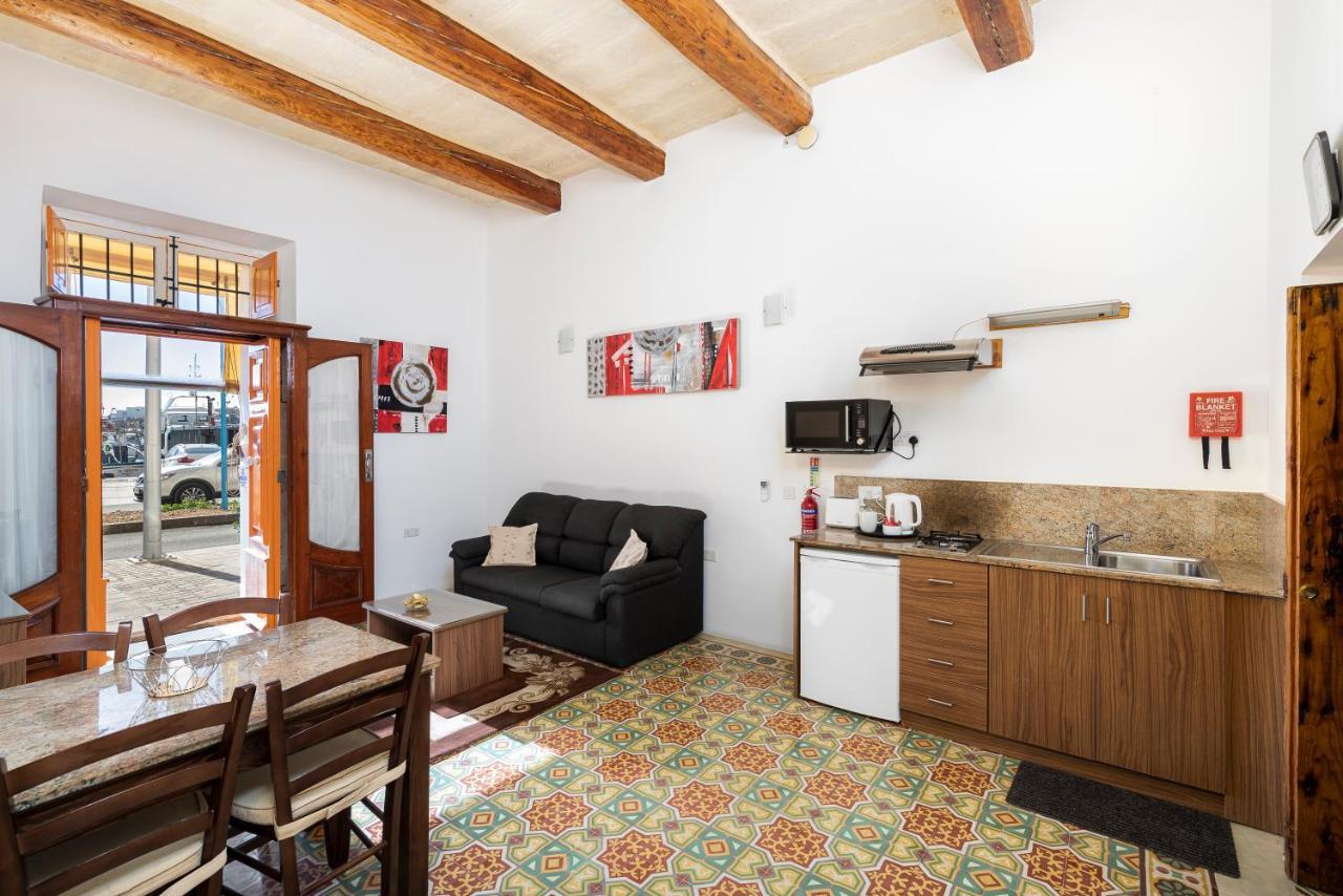 Quayside Apartments Marsaxlokk Luaran gambar
