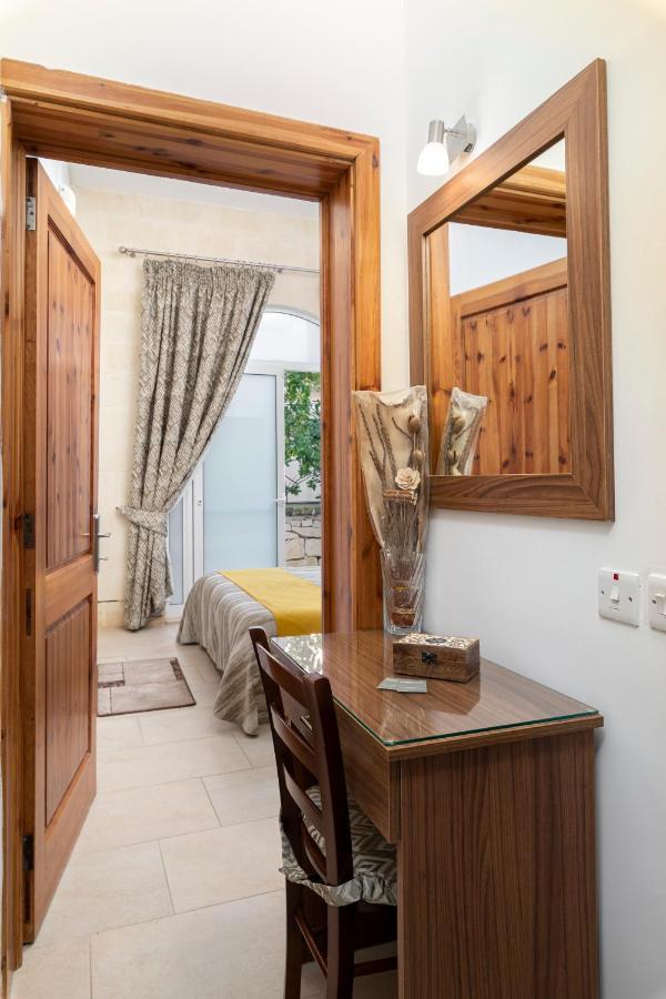 Quayside Apartments Marsaxlokk Luaran gambar