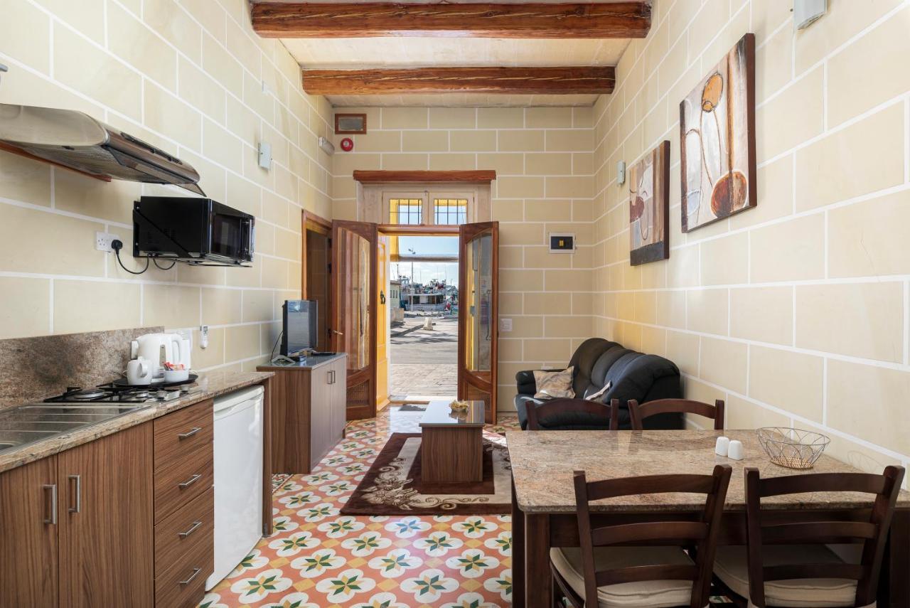 Quayside Apartments Marsaxlokk Luaran gambar