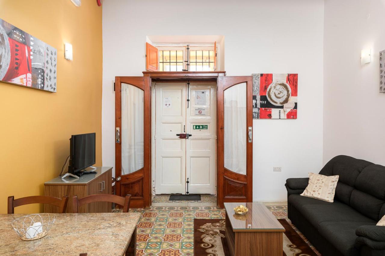 Quayside Apartments Marsaxlokk Luaran gambar
