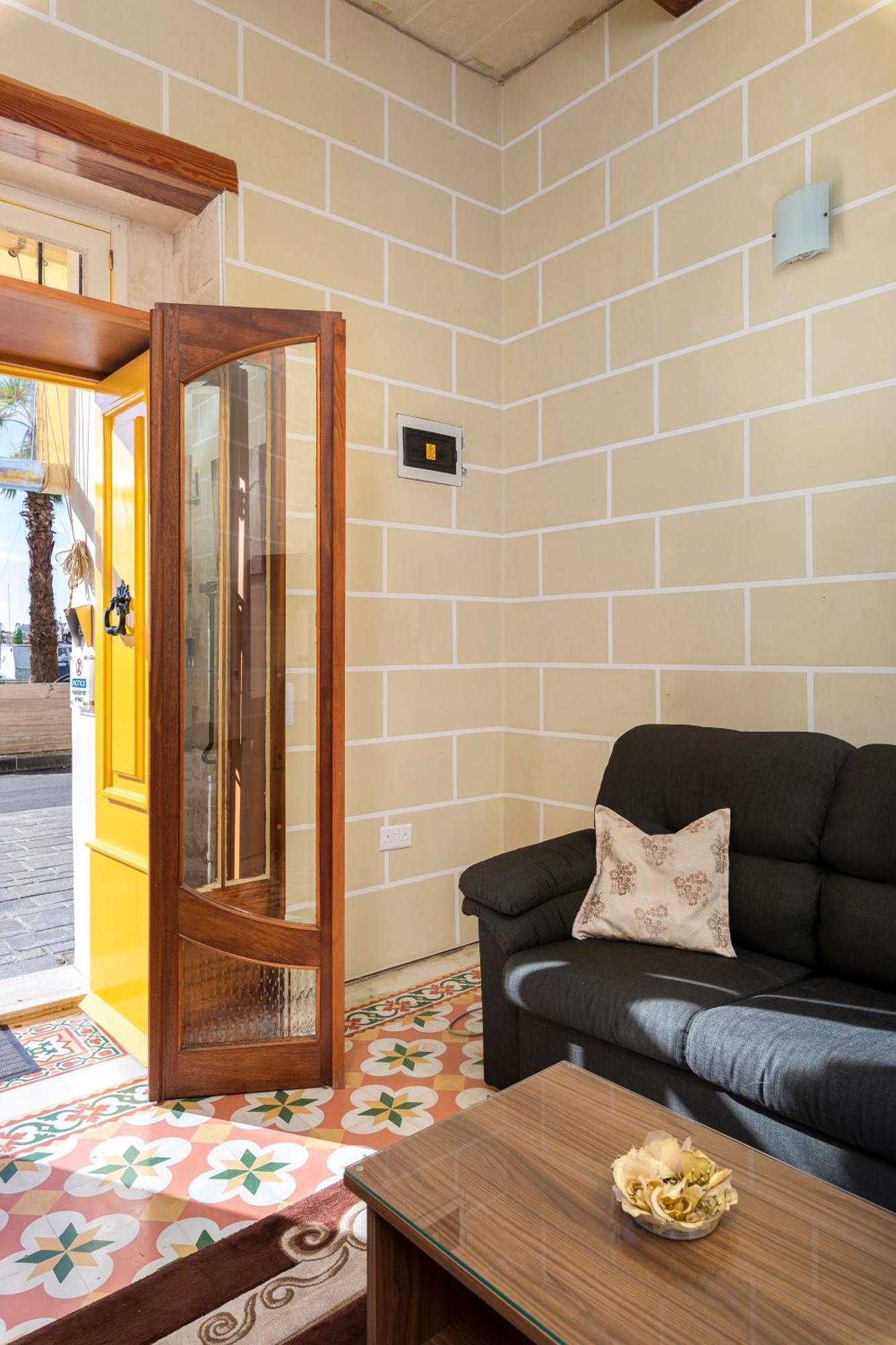 Quayside Apartments Marsaxlokk Luaran gambar