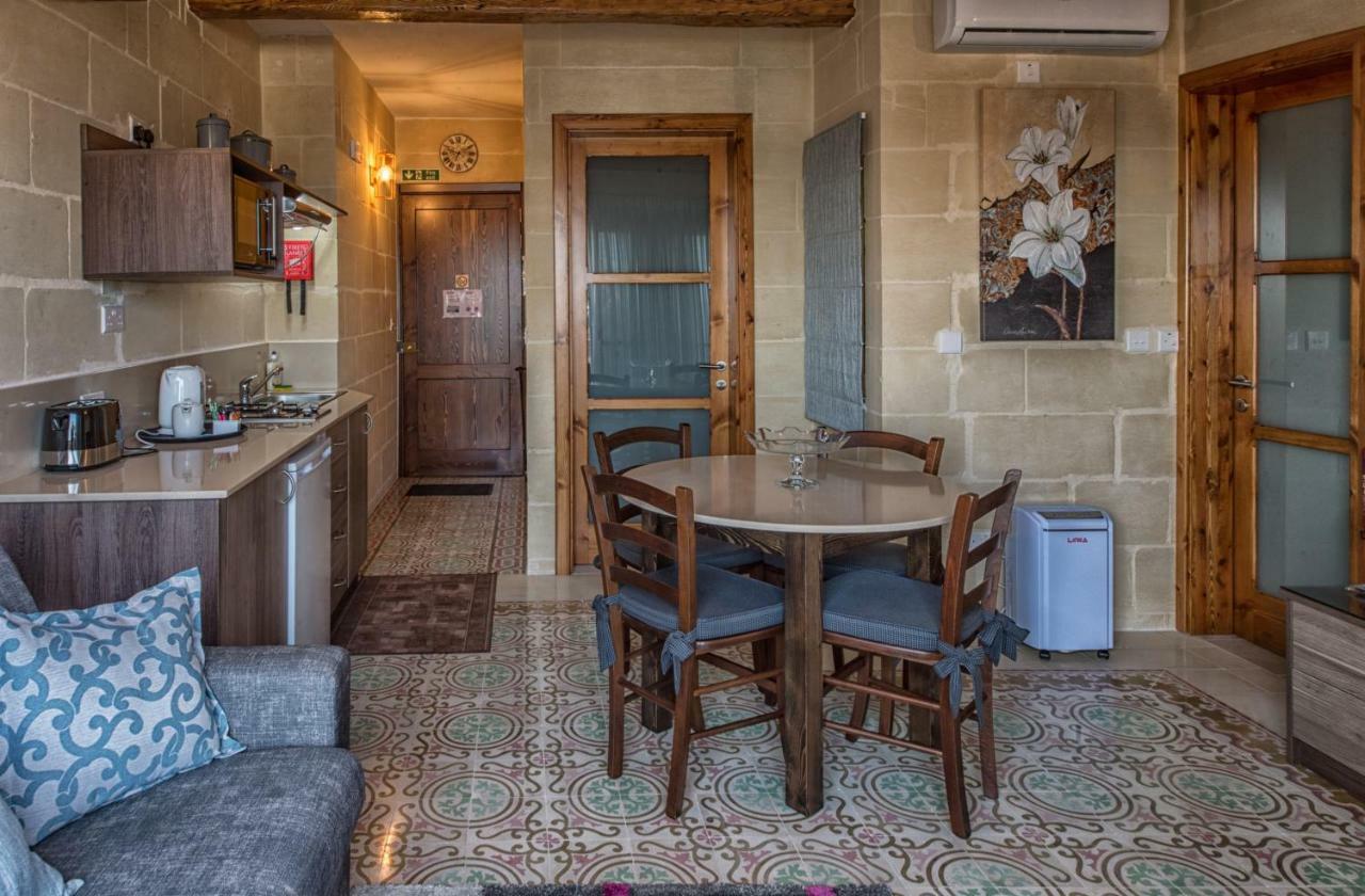 Quayside Apartments Marsaxlokk Luaran gambar